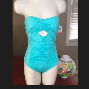 Bar III Cutout One Piece Swimsuit Green SZ Sm SW7